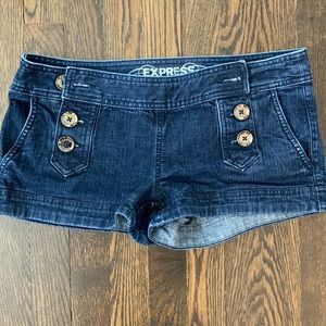 EXPRESS JEAN SHORTS + Low Rise + Buttons